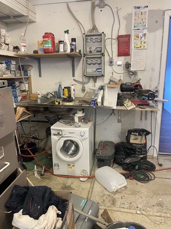 B-1325, 3920 Qaqortoq