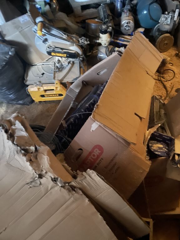 B-1325, 3920 Qaqortoq