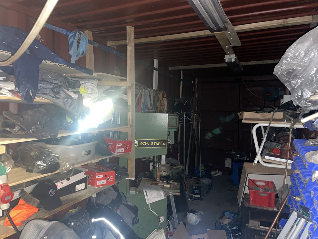 B-1325, 3920 Qaqortoq