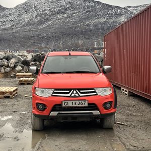 NYT : MITSUBISHI L200