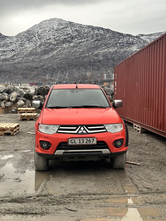 NYT : MITSUBISHI L200