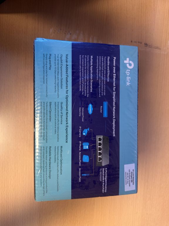 TP - link desktop port
